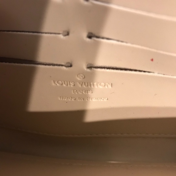 wallet - Picture 3 of 3